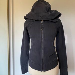 LULULEMON - Black Scuba Hoodie - Woman’s